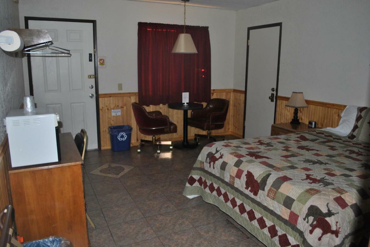 Aspen Inn Fort Klamath المظهر الخارجي الصورة