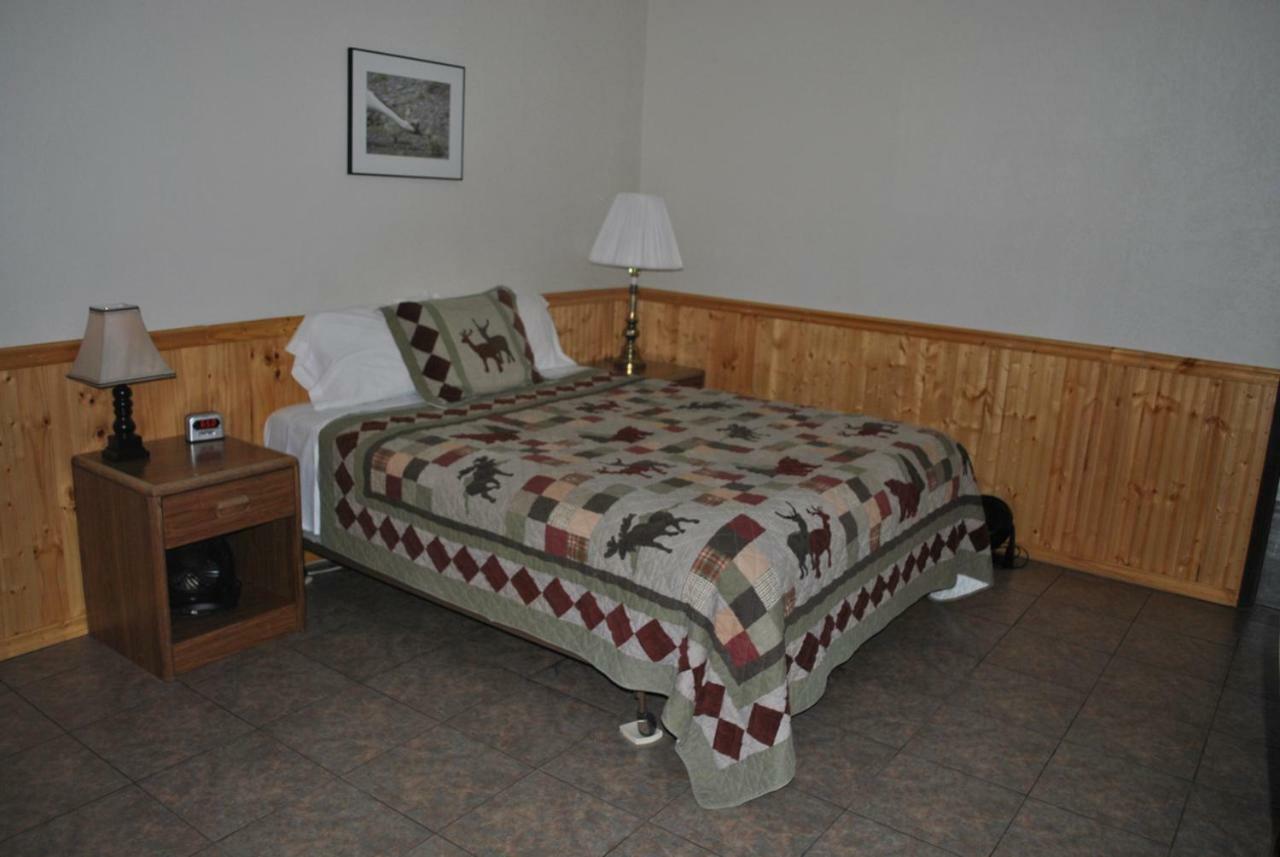Aspen Inn Fort Klamath المظهر الخارجي الصورة