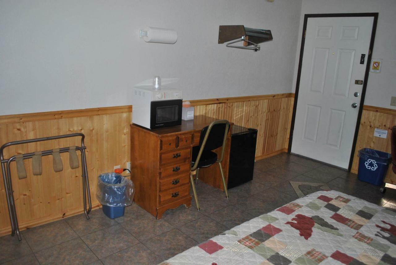 Aspen Inn Fort Klamath المظهر الخارجي الصورة