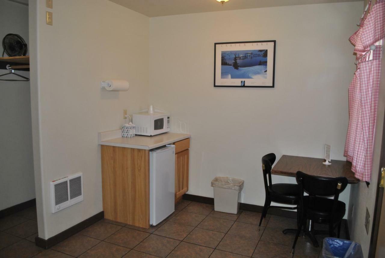 Aspen Inn Fort Klamath المظهر الخارجي الصورة