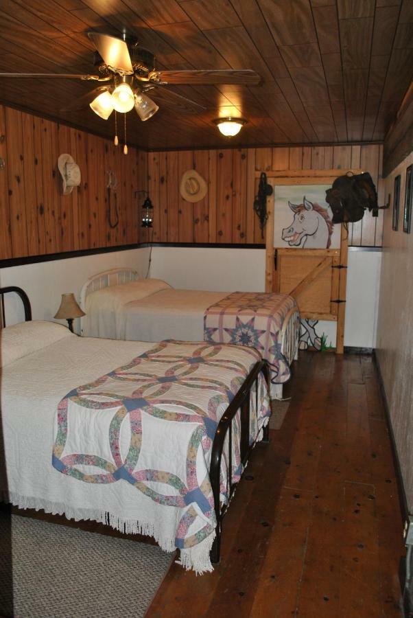 Aspen Inn Fort Klamath المظهر الخارجي الصورة